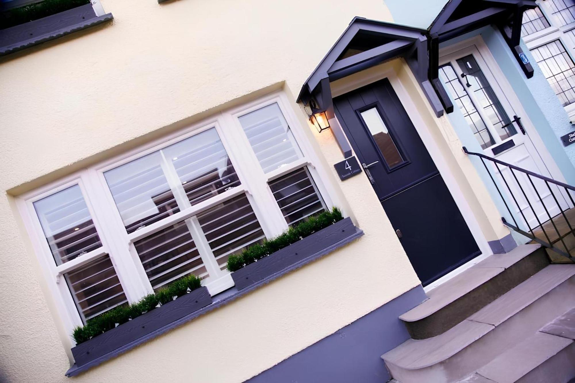 Tucked Away, Beach Access Sleeps 4 The Mumbles Exterior photo